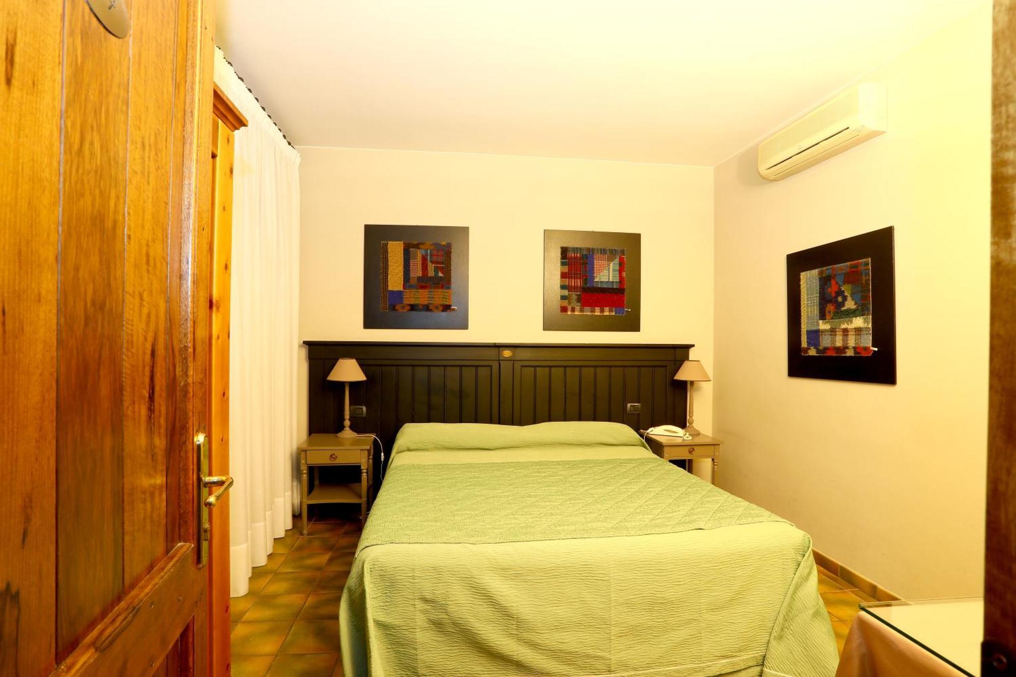 Locanda Stella D'Oro Soragna Bagian luar foto