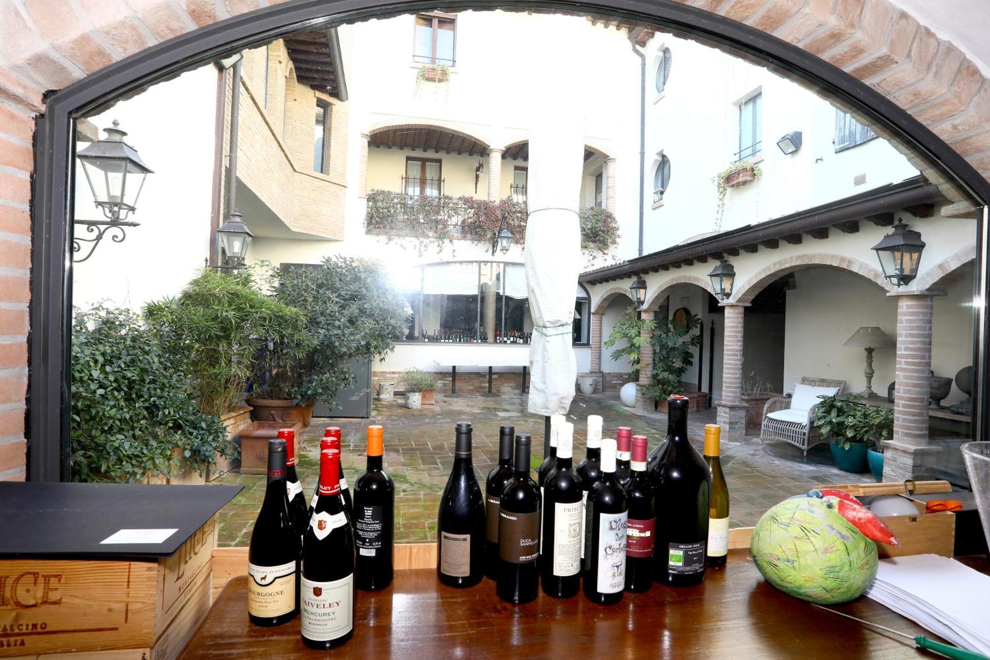Locanda Stella D'Oro Soragna Bagian luar foto
